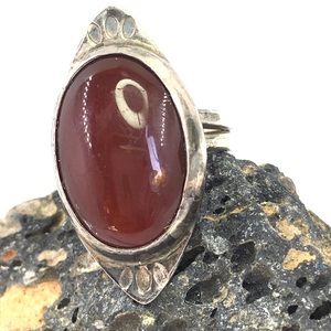 Vtg chunky oval red stone Silver ring size 7.5. Statement ring. Big oval stone